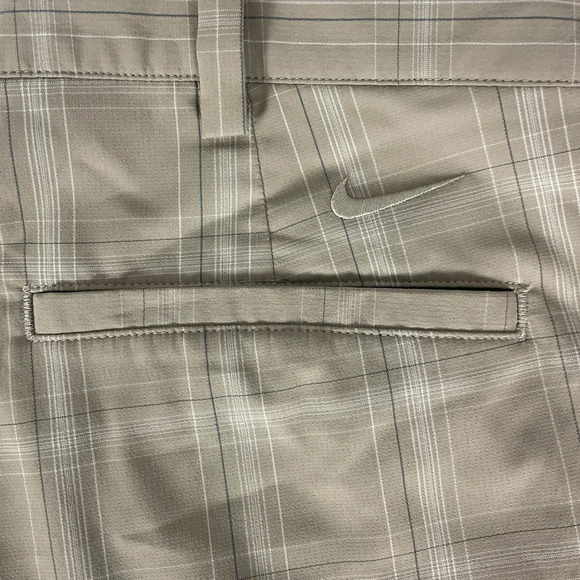 Nike Men’s Golf Shorts Nike FitDry Size 38 Plaid Tan - Picture 4 of 9
